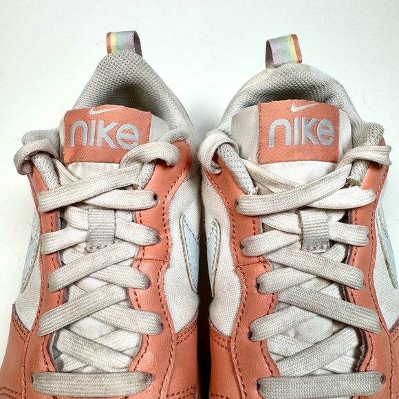 Nike Canvas Dunks Size 4 Youth - Picture 2 of 6